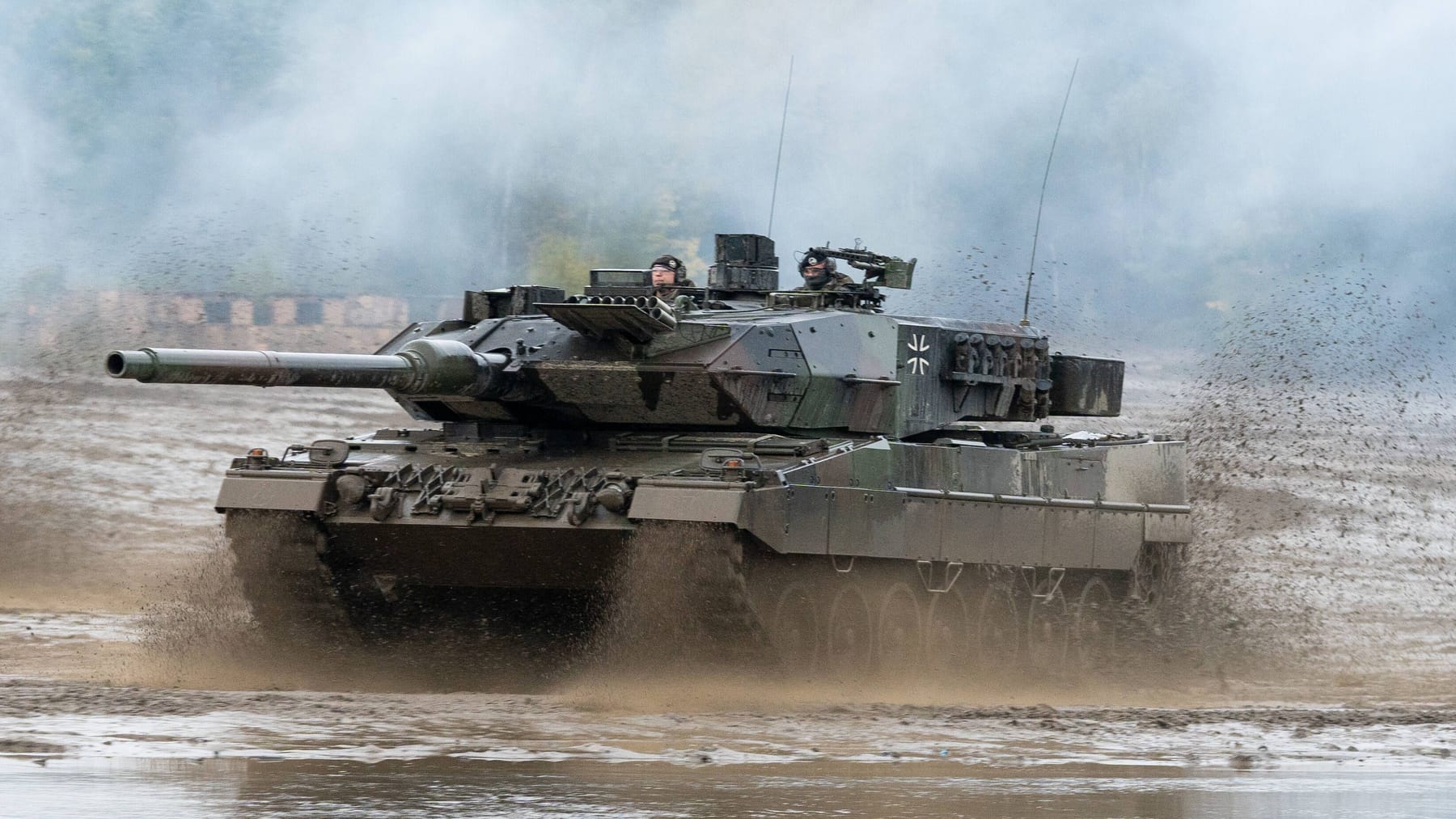 Der russische Gouverneur setzt die Tötungsprämie für Leopard-Panzer aus