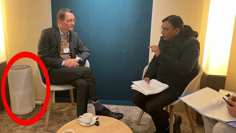 Luftfilter: Bundesgesundheitsminister Karl Lauterbach beim Weltwirtschaftsforum in Davos im Gespräch mit seinem indischen Amtskollegen Mansukh Mandaviya.