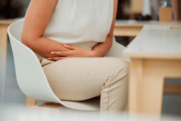 Andauernder Stress kann anfällig für einen Reizdarm machen.