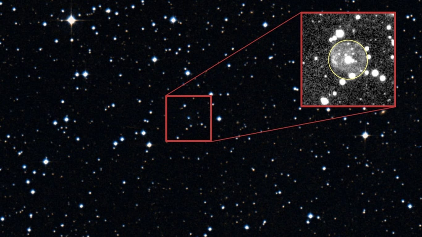 Der hervorgehobene Teil des Bildes zeigt einen der neu entdeckten superheißen Sterne samt dem planetarischen Nebel, der ihn umgibt.