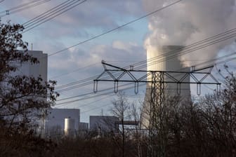 Kohlekraftwerk Lippendorf bei Leipzig: Energie wurde im vergangenen Jahr wieder verstärkt aus Kohle erzeugt.