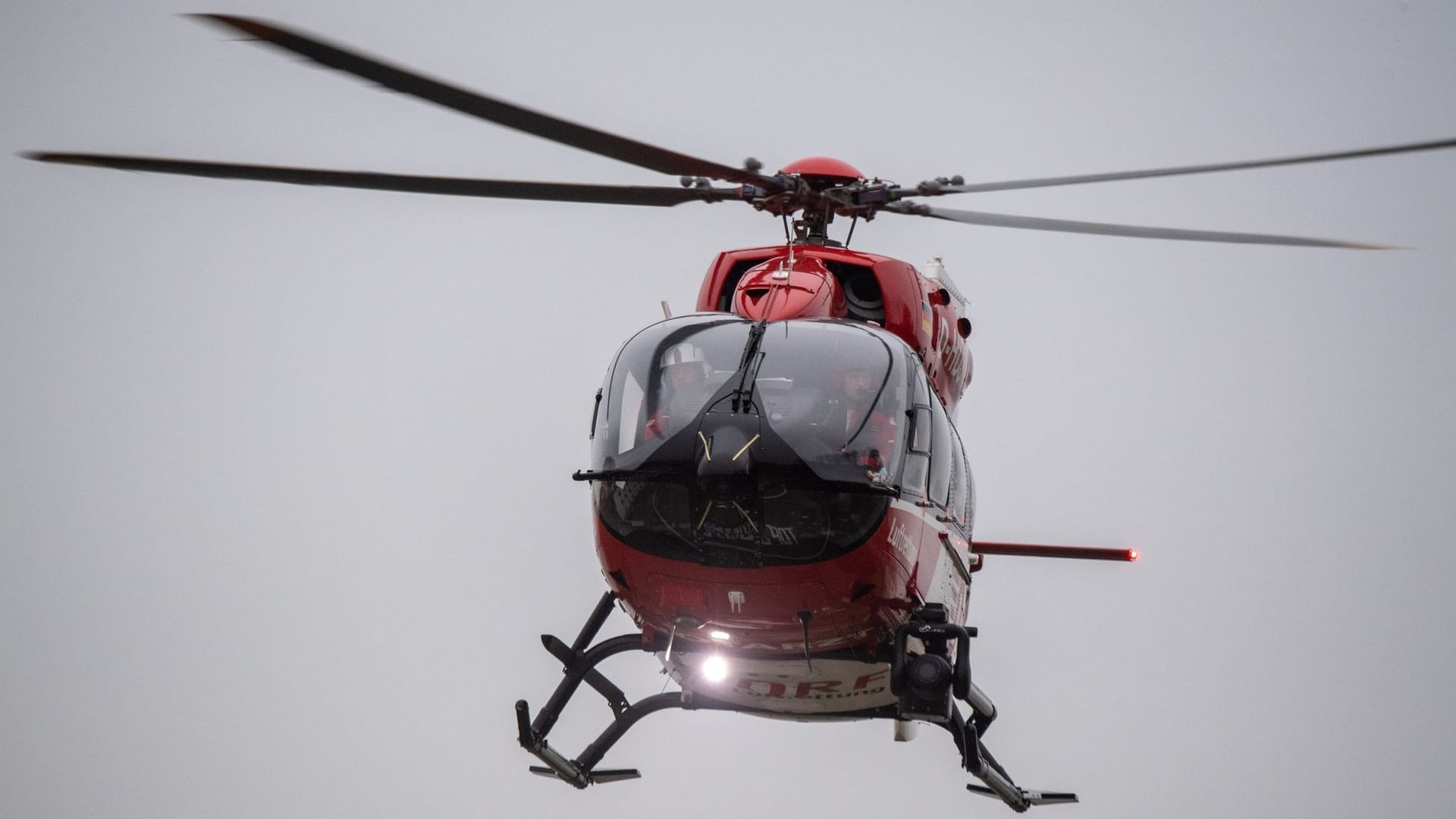 Ein Rettungshubschrauber im Einsatz (Symbolfoto): Die Verletzte wurde nach Rotenburg geflogen. Ein Rettungshubschrauber im Einsatz (Symbolfoto): Die Verletzte wurde nach Rotenburg geflogen.