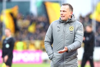 Christian Preußer: Der Trainer der BVB-Reserve muss auf sein nächstes Spiel warten.