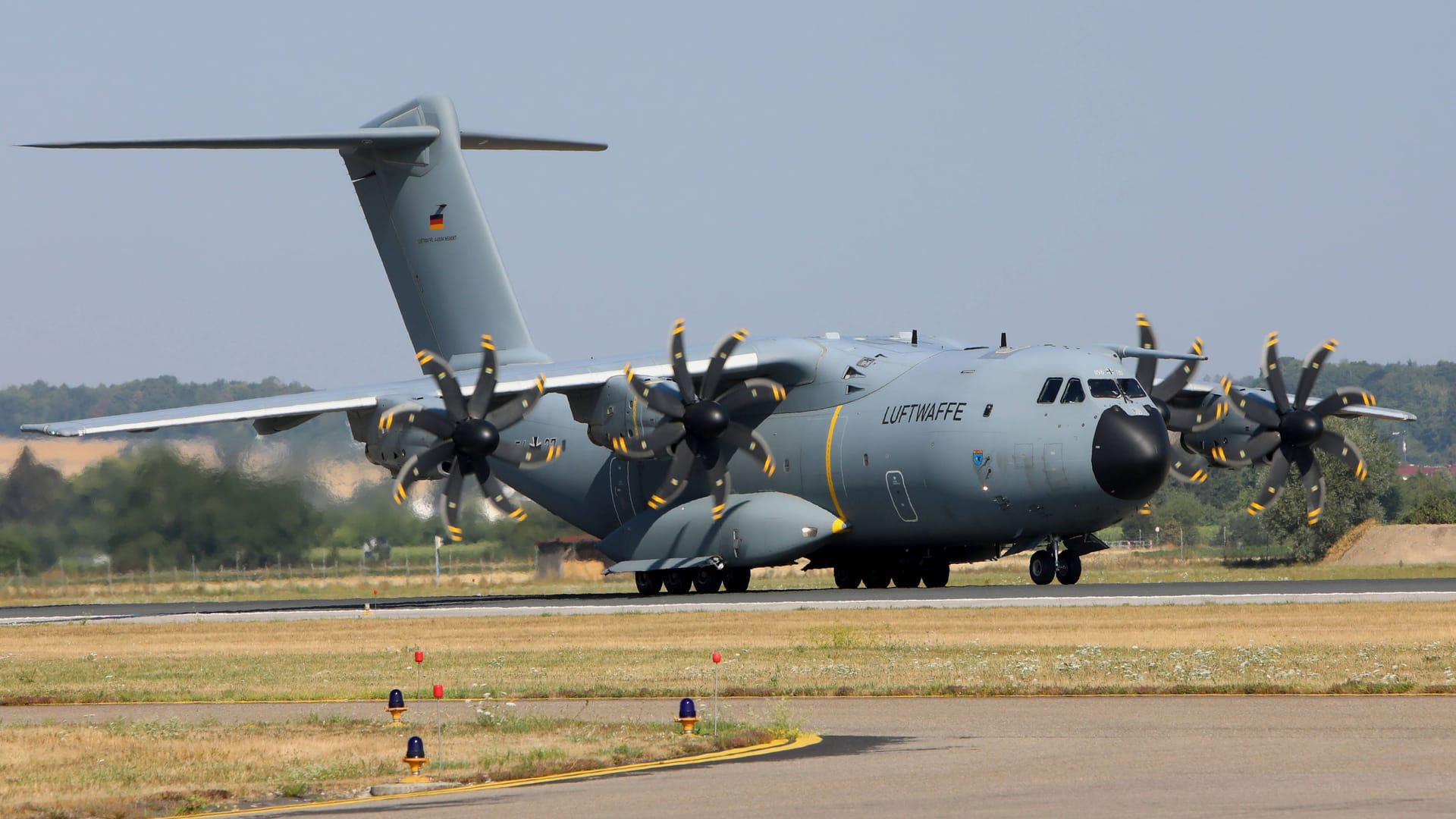 Airbus A400M (Archivfoto): Das Transportflugzeug der Luftwaffe ist bereits seit längerem in Wunstorf stationiert.