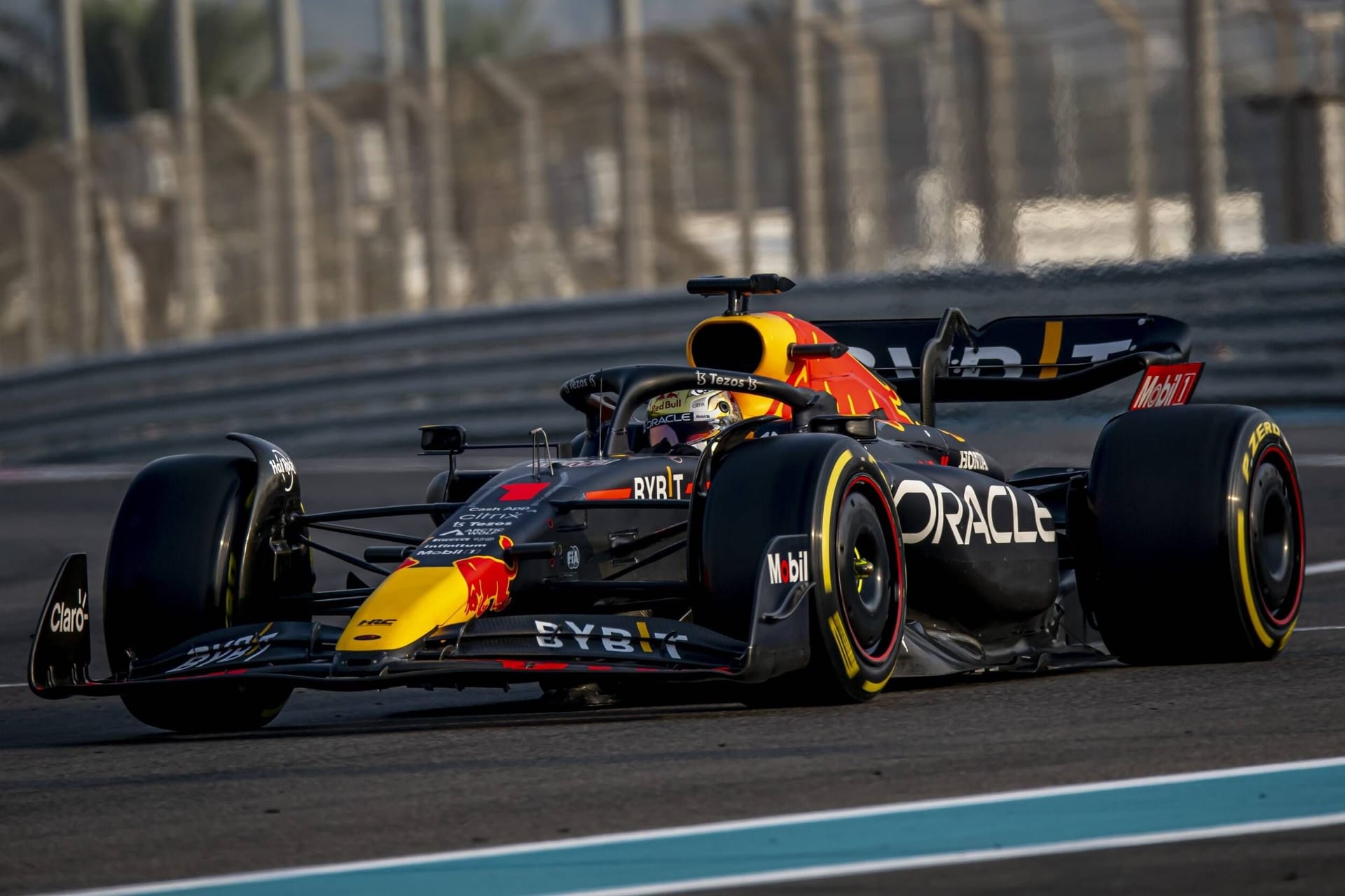 Formel-1-Weltmeister Max Verstappen in seinem Boliden: Wollte Saudi-Arabien die Rennserie kaufen?