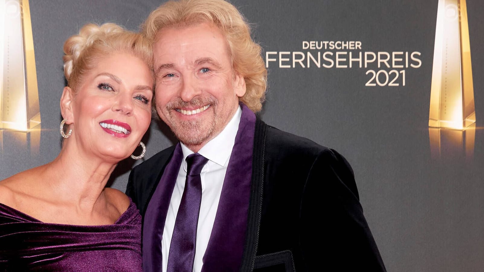 Erleben einen zweiten Frühling: Karina Mroß und Thomas Gottschalk machten ihre Liebe 2019 offiziell.