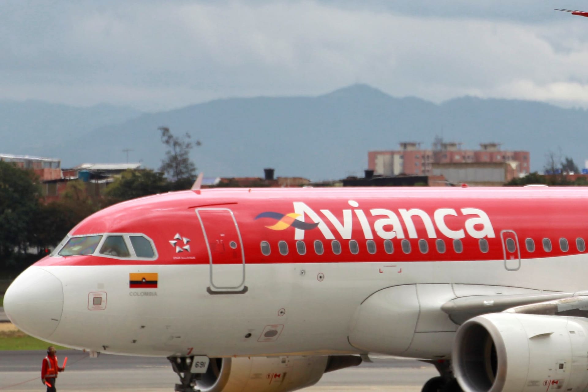 AVIANCA-M-A/