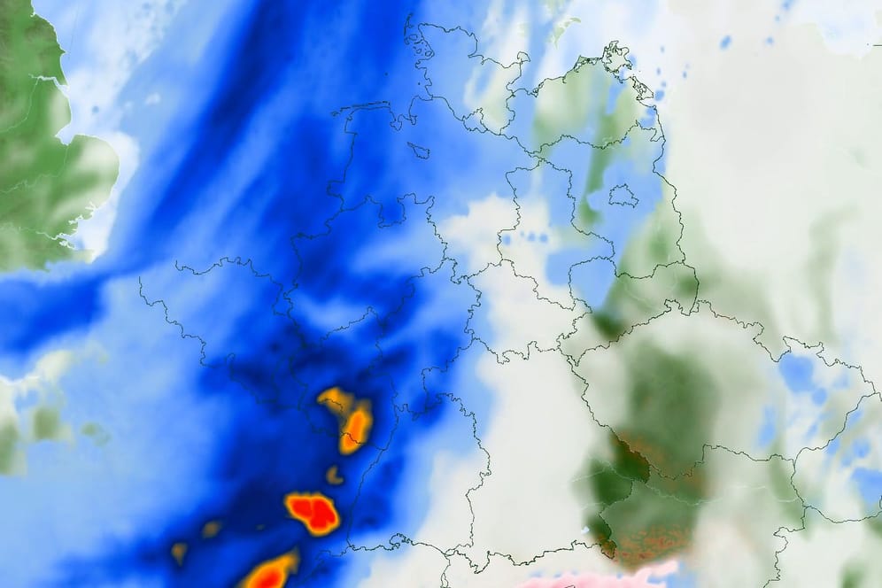 Wetter-Hoffnung erfüllt sich noch nicht: Die Animation zeigt, wie Tief "Benito" am Wochenende über Deutschland zieht.