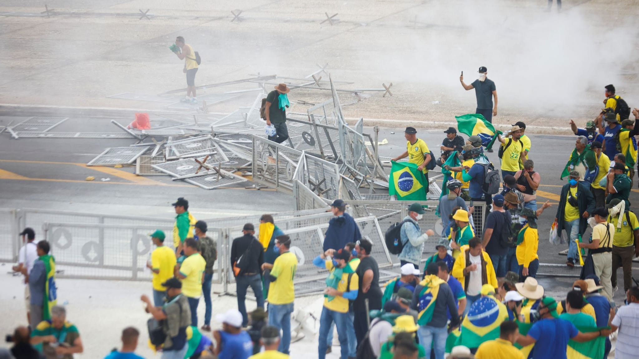 Schock in Brasilien: Polizei verhaftet rund 1.500 Bolsonaro-Anhänger nach Angriff auf den Kongress