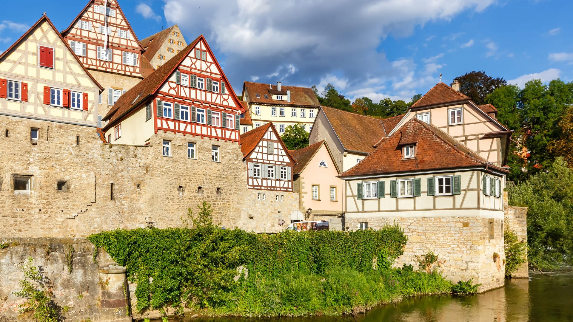 Idyllisches Schwäbisch Hall (Archivbild): Hier vermuten die Ermittler einen Zusammenhang zwischen mehreren Fällen, in denen ältere Frauen getötet wurden.