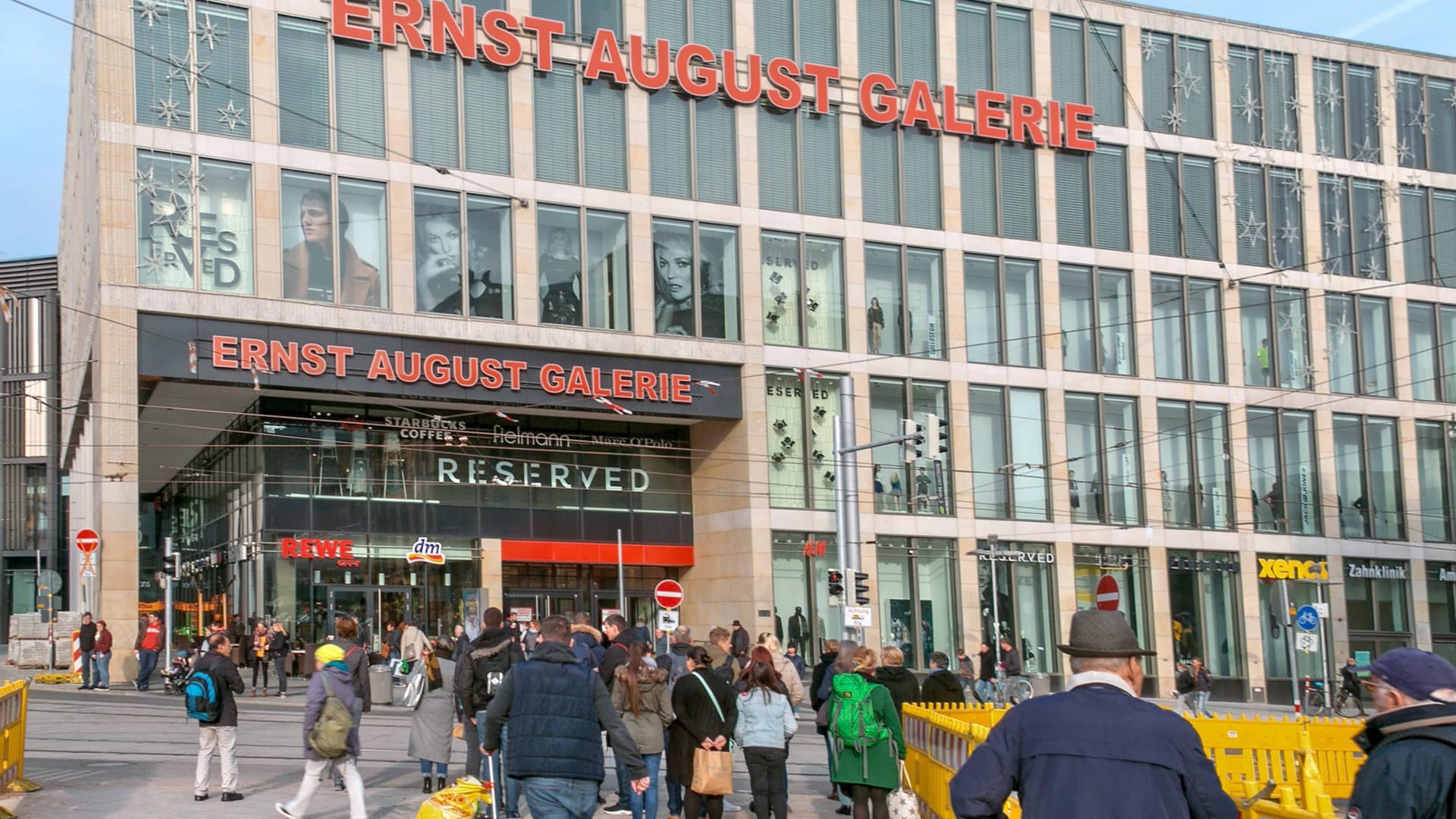 Das Einkaufszentrum Ernst-August-Galerie (Archivbild): Der Brand hier ist bereits der zweite derartige in Hannover seit dem Jahreswechsel. Das Einkaufszentrum Ernst-August-Galerie (Archivbild): Der Brand hier ist bereits der zweite derartige in Hannover seit dem Jahreswechsel.