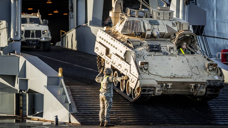 Lieferung für Polen, aber nicht für die Ukraine: Sind Abrams-Panzer wirklich zu kompliziert?