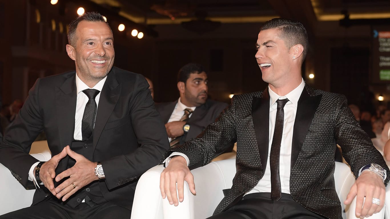 Jorge Mendes (l.) und Cristiano Ronaldo: Der Superstar und sein Berater pflegten ein inniges Verhältnis.