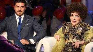 Andrea Piazzolla e Gina Lollobrigida: Lei è la responsabile.