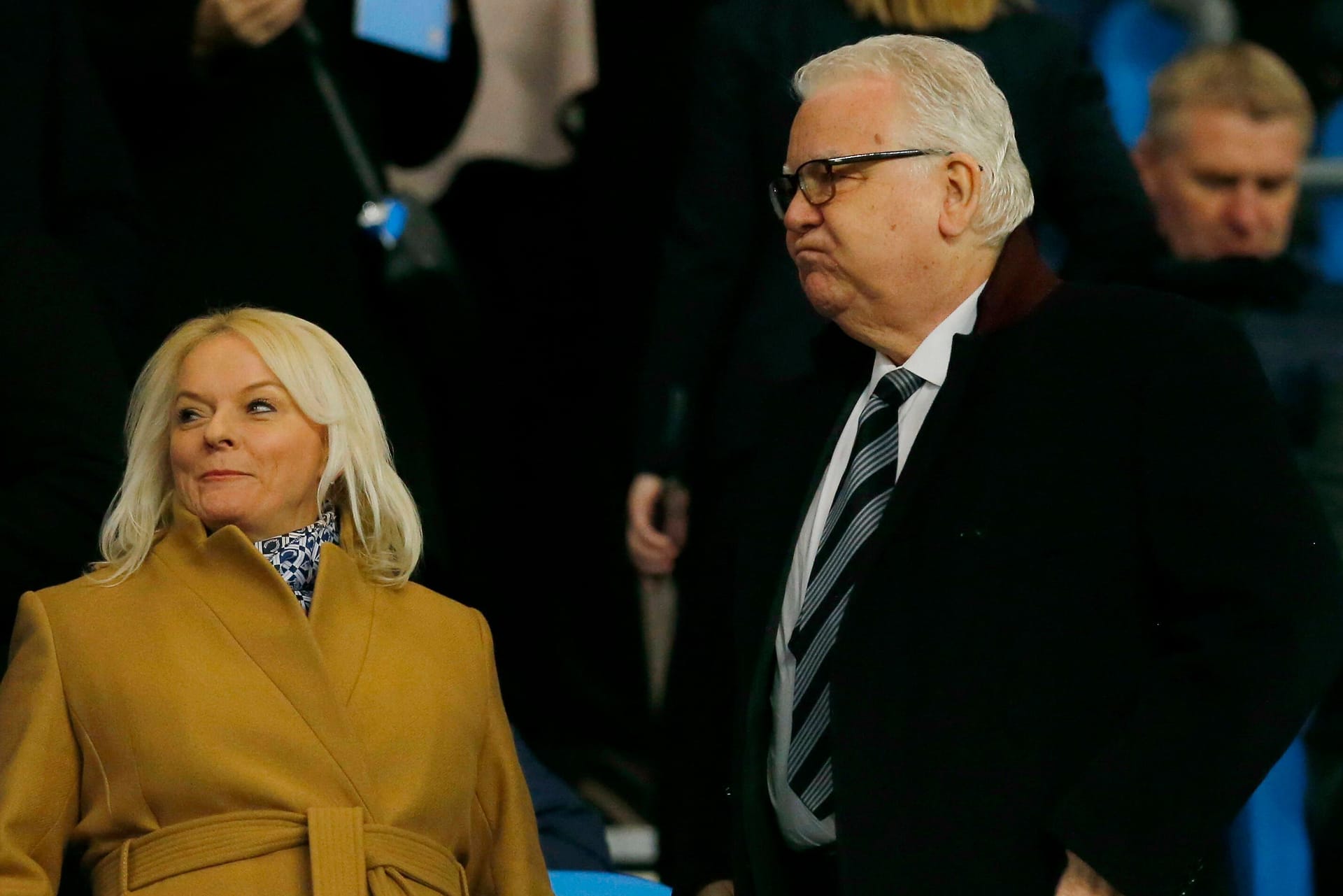 Denise Barrett-Baxendale neben Bill Kenwright: Die beiden Chefs des FC Everton werden bedroht.