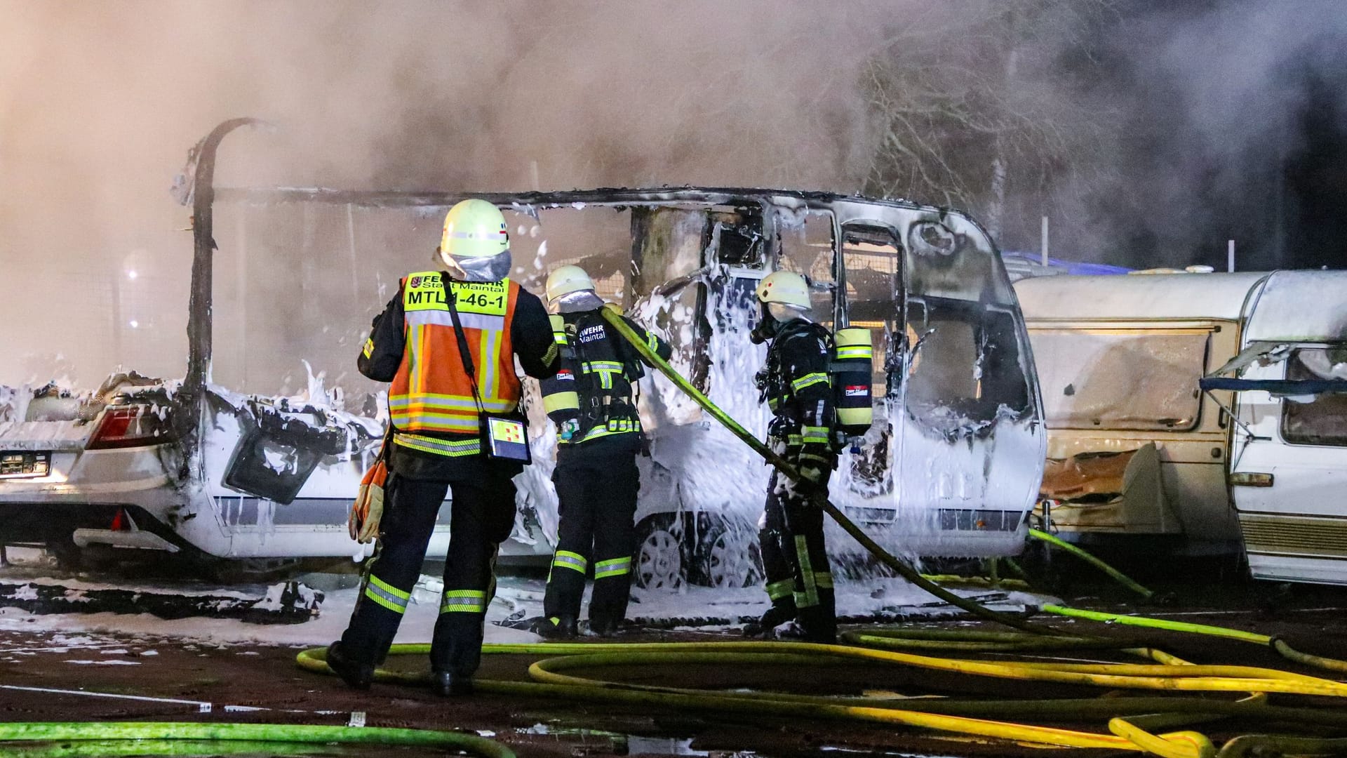 Brand auf Campingplatz in Maintal: Die Brandursache muss nun noch ermittelt werden.