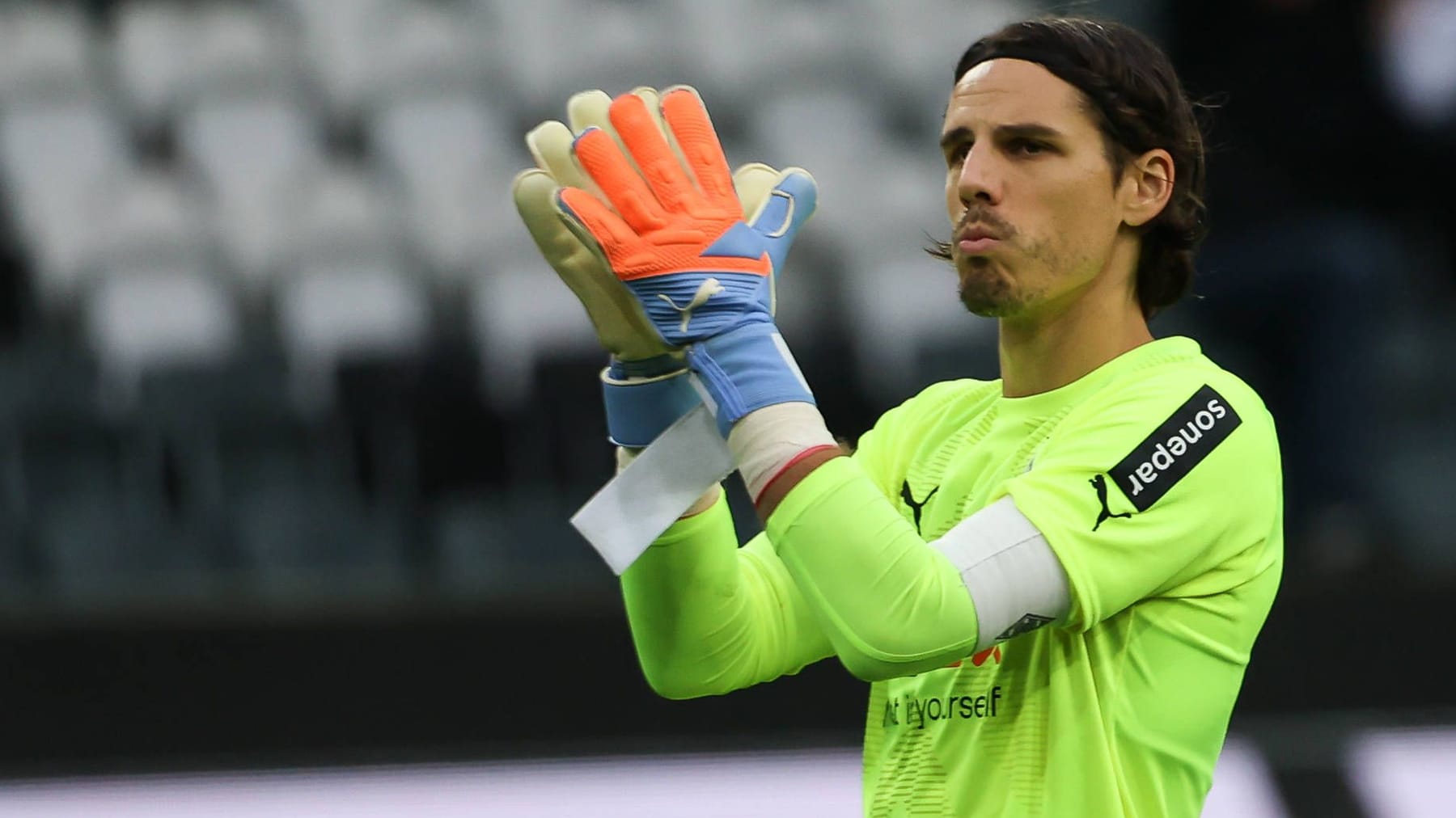 Bundesliga Yann Sommer Wechselt Zum Fc Bayern München 