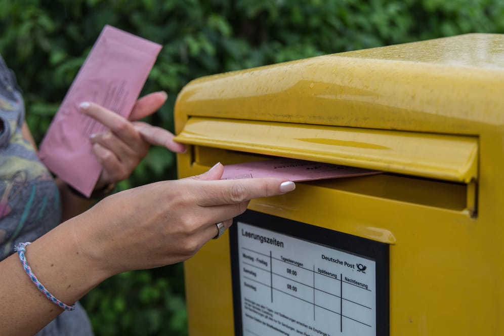 Briefwahlunterlagen: In Berlin kann für die Wiederholungswahl die Briefwahl beantragt werden.