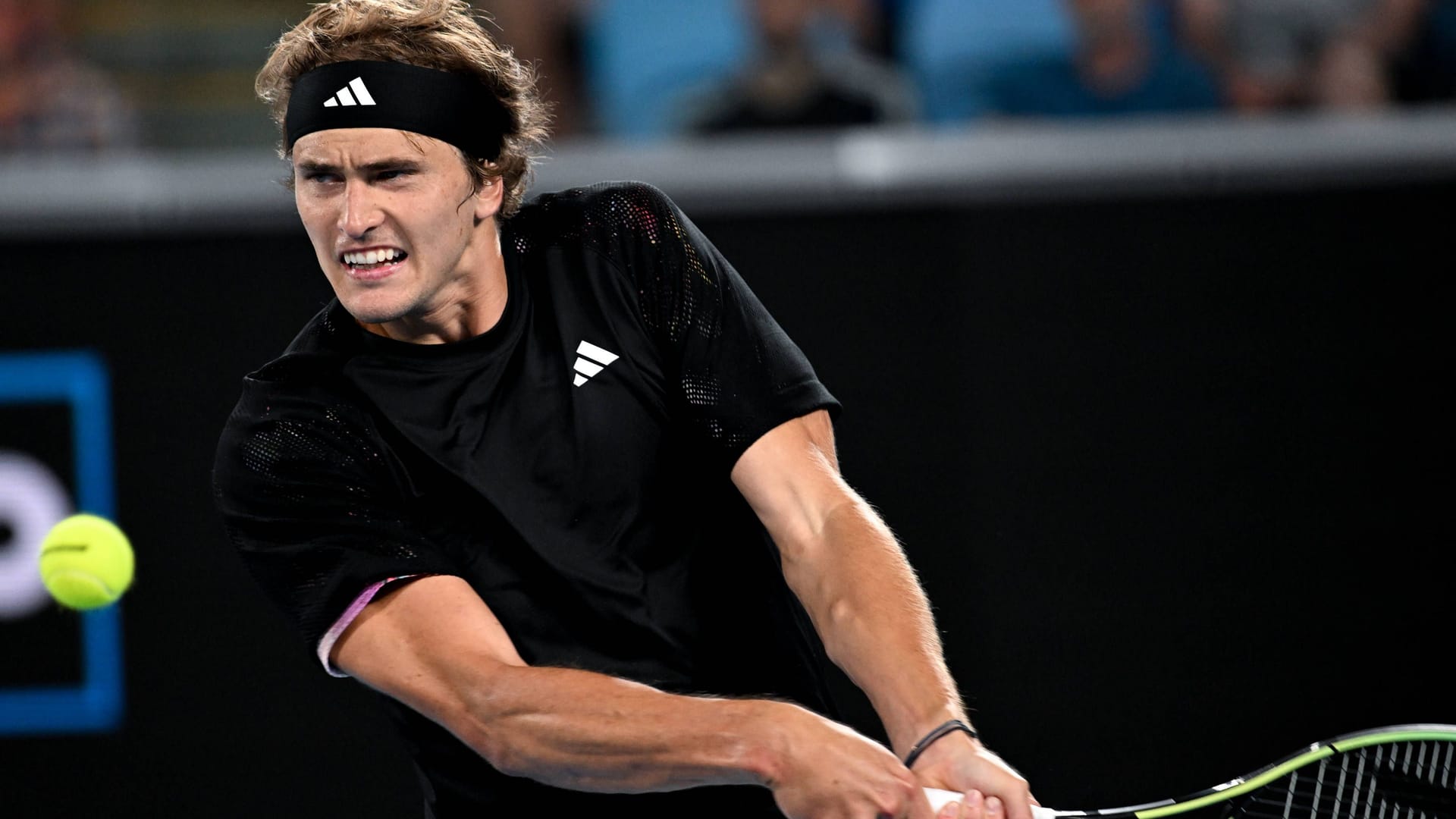 Alexander Zverev: Der deutsche Tennisprofi schied bei den Australian Open in der zweiten Runde aus.