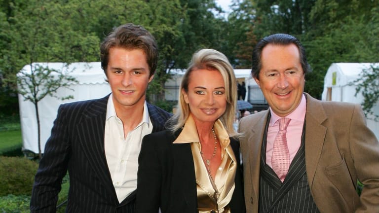 Philip, Brigitte und Robert Schuler-Voith 2004 bei einer Ausstellung (Archivbild): Sie gehören zu den reichsten Deutschen.