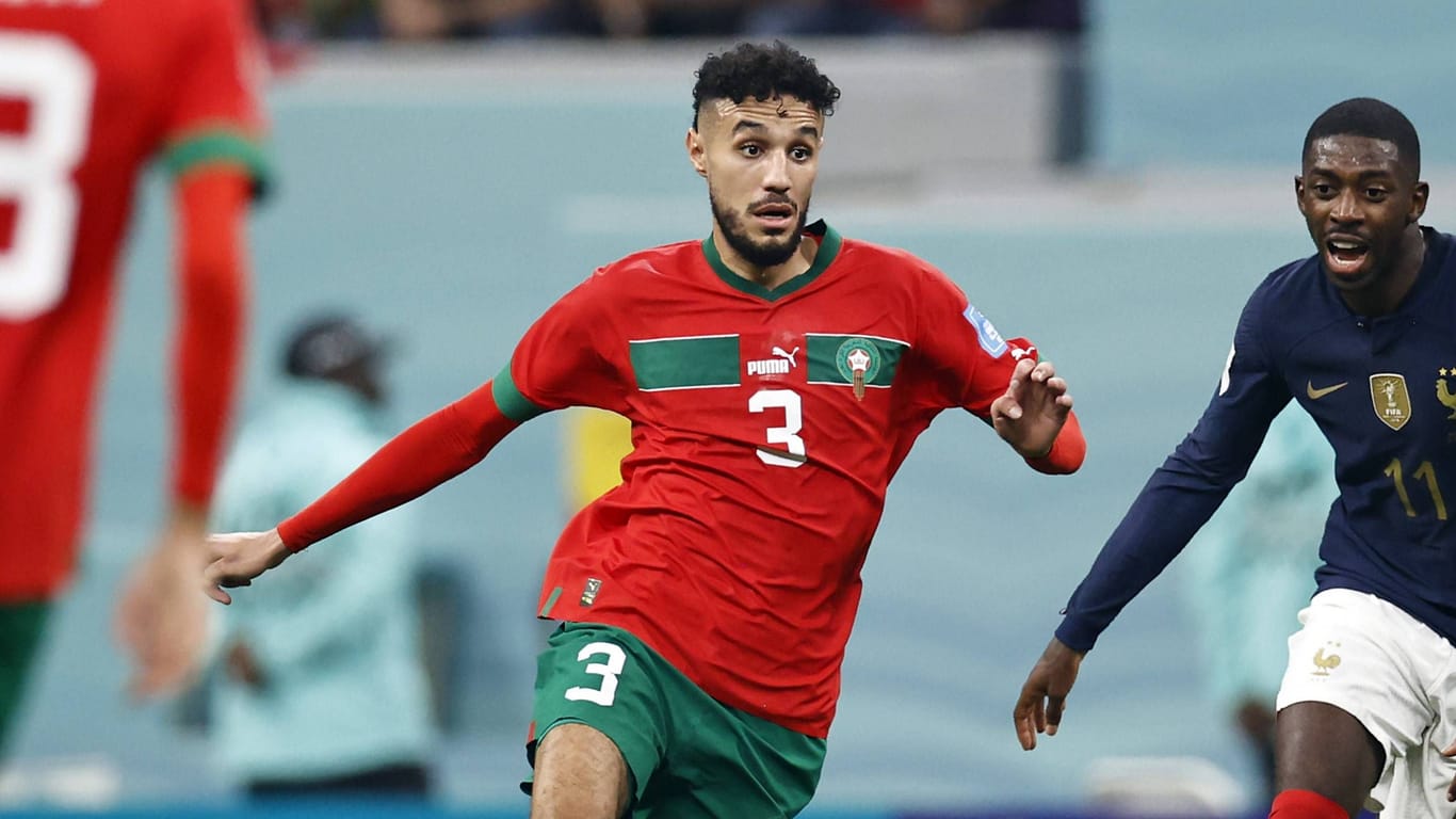 Noussair Mazraoui: Der Marokkaner spielte eine gute WM, ist aber seitdem verletzt.