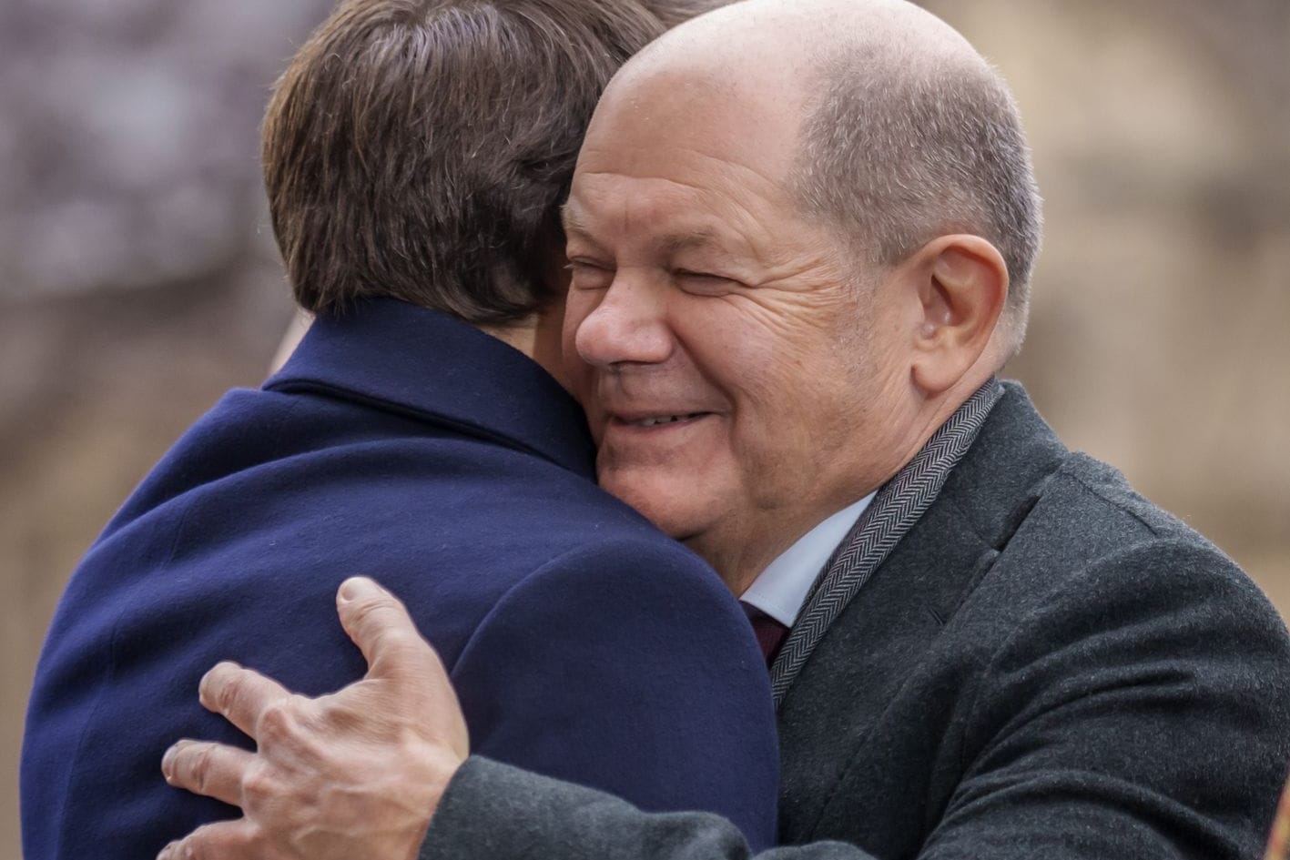 Scholz (r.) und Macron: Der Bundeskanzler ist zu der Festveranstaltung zum 60. Jubiläums des Élysée-Vertrags nach Paris gereist.