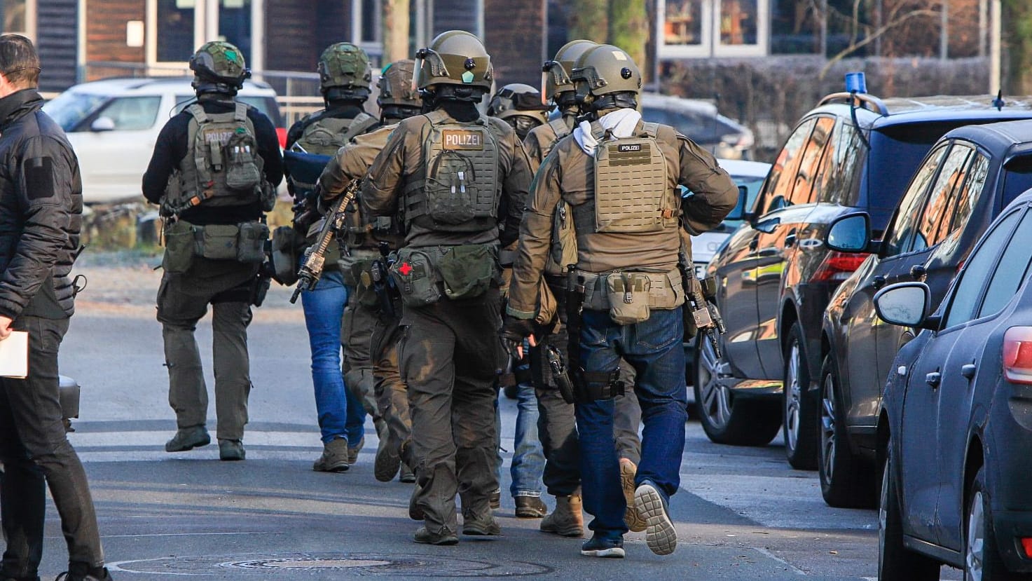 Androhung einer Amok-Tat an Gesamtschule in Gelsenkirchen Androhung einer Amok-Tat an Gesamtschule in Gelsenkirchen
