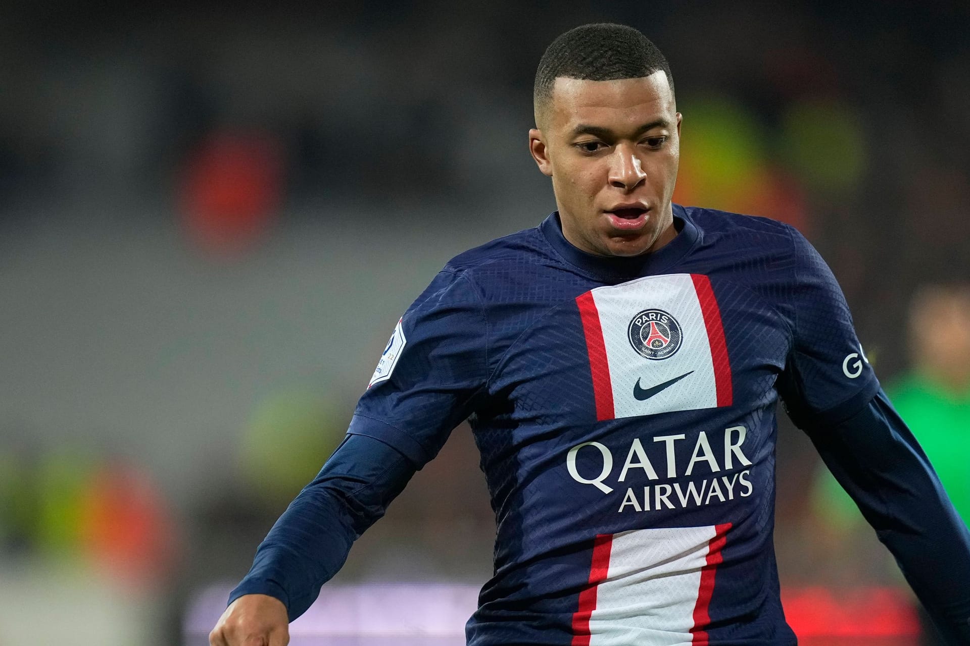 Kylian Mbappe: Er stellt sich schützend vor Landesikone Zinedine Zidane.