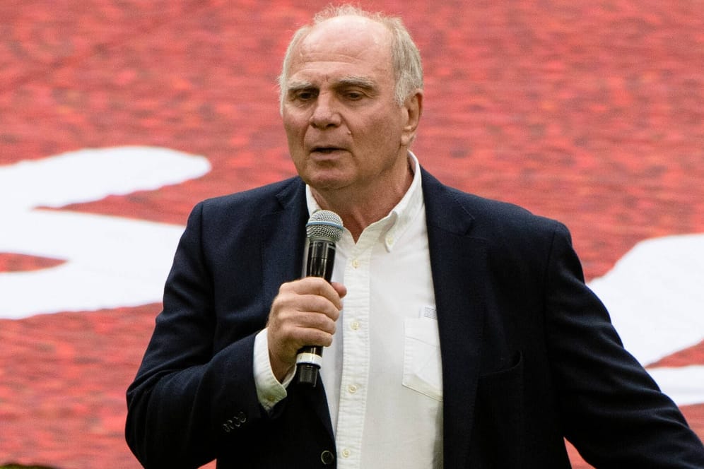 Uli Hoeneß (Archivbild): Der Ehrenpräsident des FC Bayern fand im "Doppelpass" deutliche Worte.