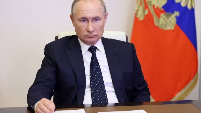 Wladimir Putin: Er macht die Ukraine für die jüngste Verschärfung der Kämpfe verantwortlich.