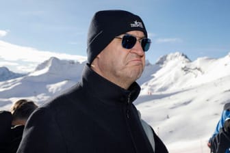 Markus Söder bei einem Pressetermin zum Thema Sicherer Wintersport in den Bergen auf der Zugspitze.