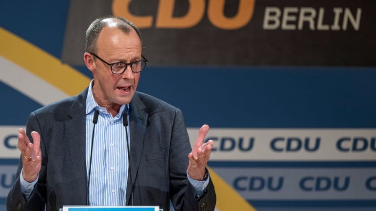 Friedrich Merz, Bundesvorsitzender der CDU: Er sprach bei einem Wahlkampf-Bürgertreffen im Gemeinschaftshaus Gropiusstadt im Bezirk Neukölln.