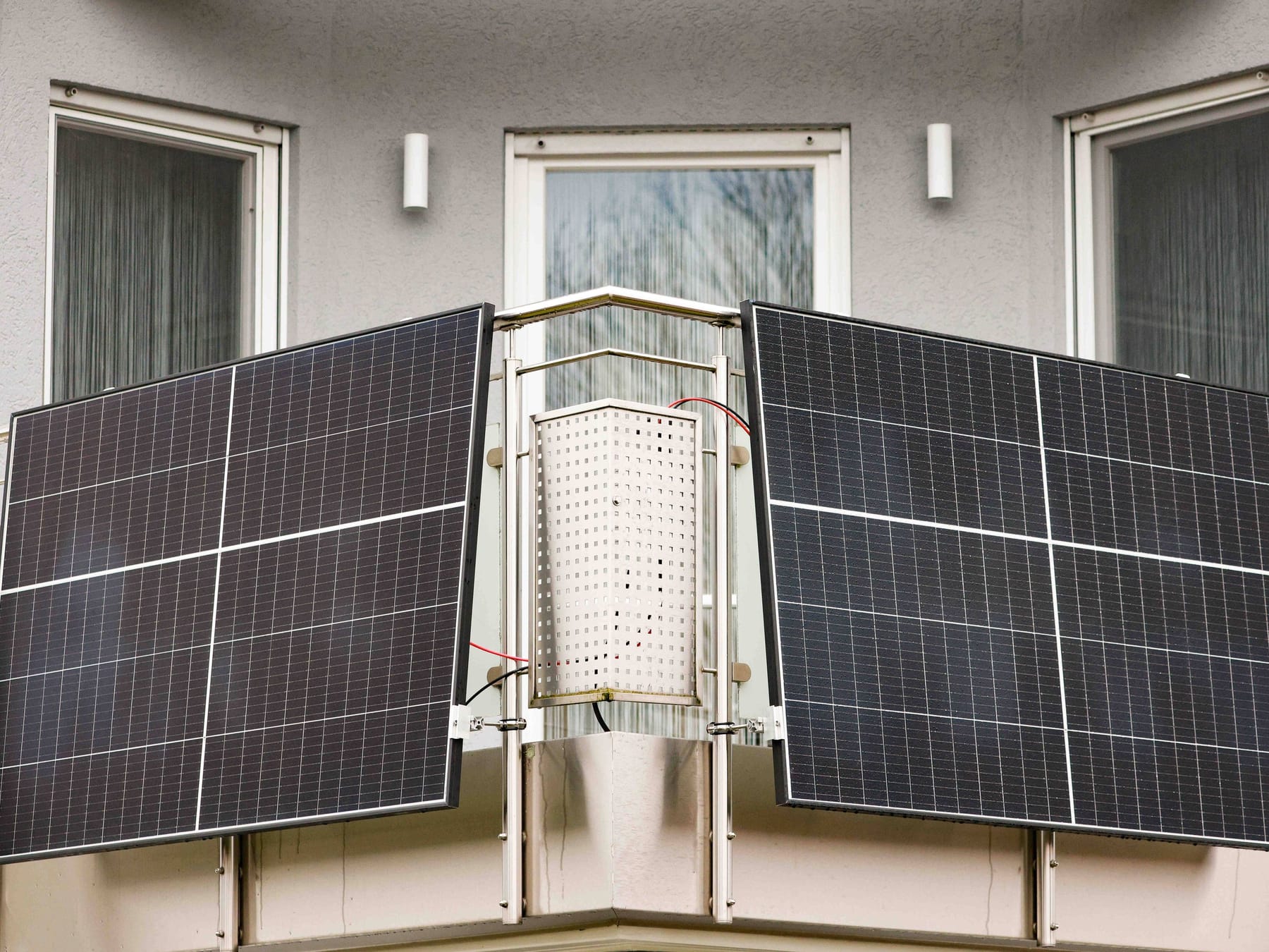 Kleine Photovoltaik-Anlagen für den Balkon liegen im Trend