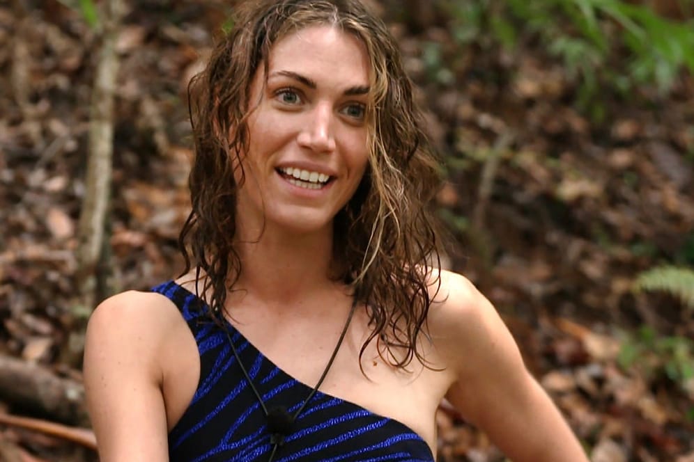 Tessa Bergmeier nach einer Dschungelprüfung: Die 33-Jährige hat im Camp mehrere Kilos abgenommen.