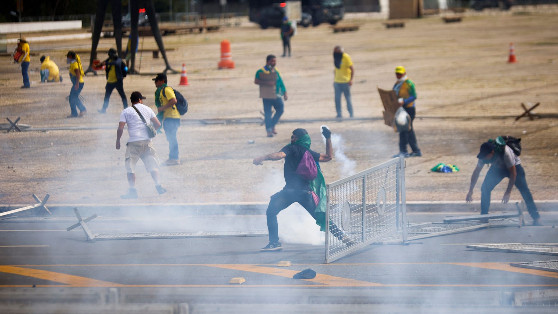 BRAZIL-POLITICS/VIOLENCE