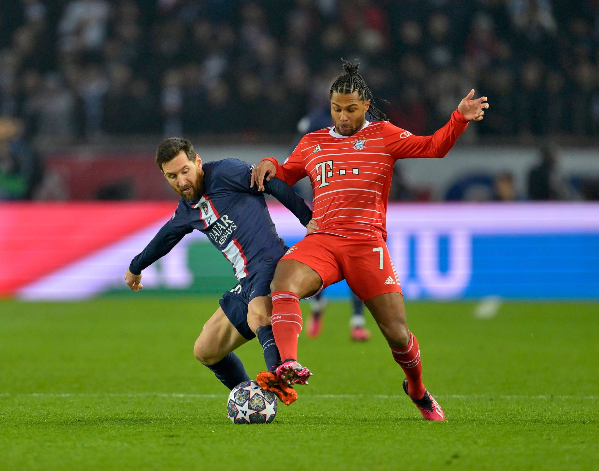 Serge Gnabry (ab 75.): Kam für Coman und übernahm dessen Position im rechten Mittelfeld. Dort startete PSG einen Angriff nach dem nächsten. Denn Gnabry wirkte in der Defensive überfordert. Note 4