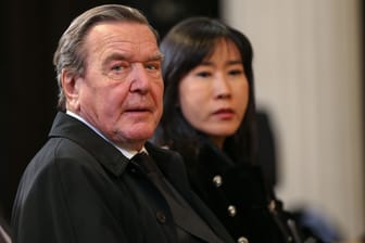 Gerhard Schröder: Seine Frau hat seiner Ernährung umgestellt.