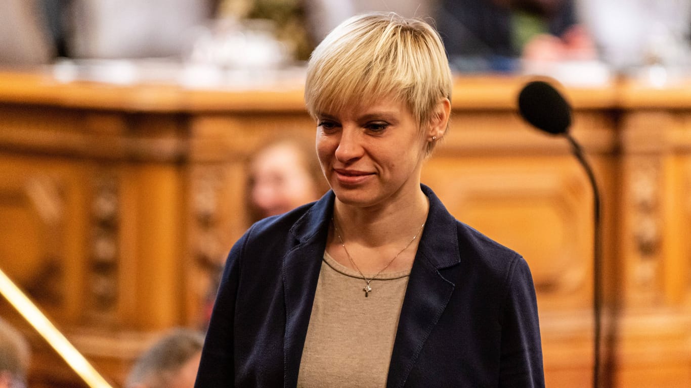 Olga Petersen bei einer Sitzung der Hamburger Bürgerschaft: Die AfD-Politikerin stammt aus Russland.