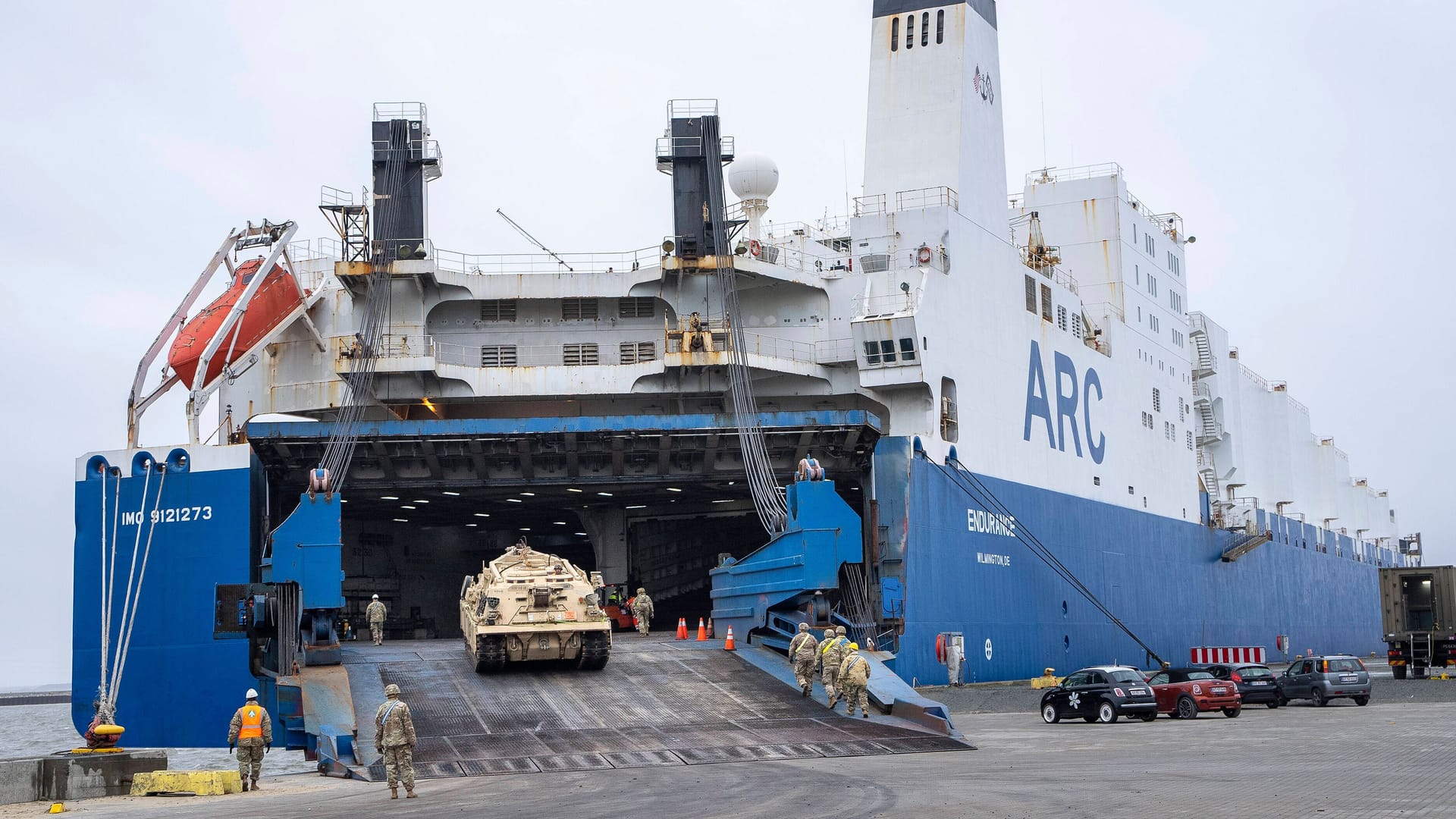 Die "Arc Endurance" legt im dänischen Esbjerg an (Archivbild): Der Frachter ist auf dem Weg nach Bremerhaven.