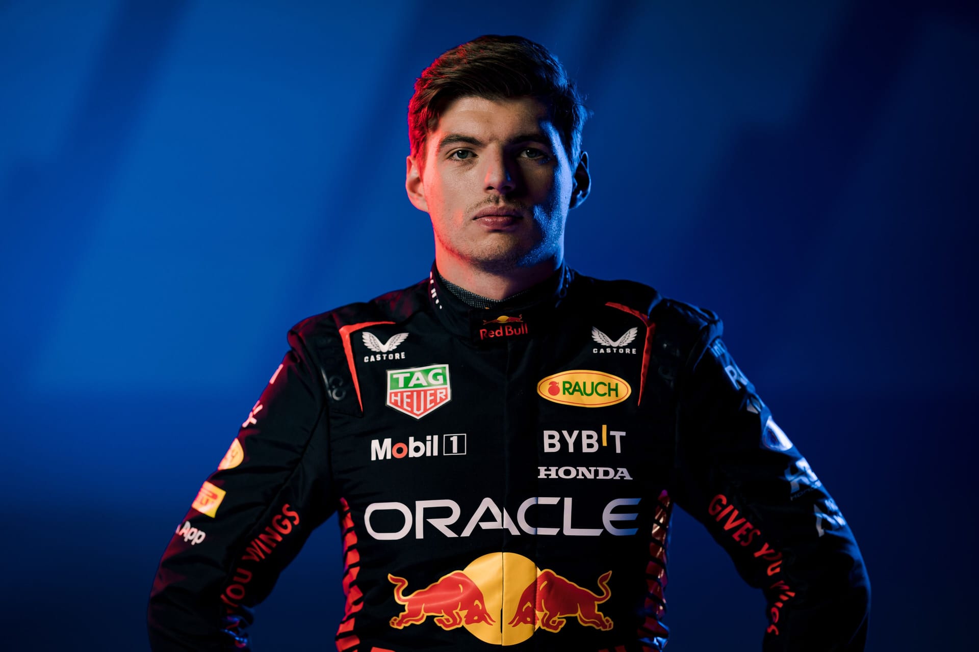 Der Titelverteidiger: Max Verstappen wird im Red Bull alles daran setzen, seinen dritten WM-Titel in Folge zu holen. Der 25-jährige Niederländer fährt seit 2016 für den Rennstall.
