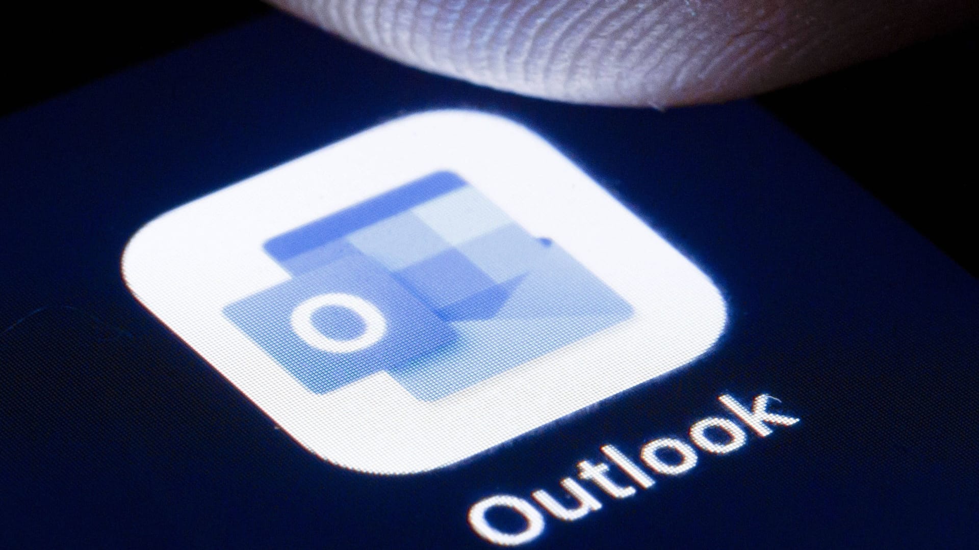 Reichlich Probleme: Der Mail-Service von Microsoft kämpft derzeit mit technischen Problemen.