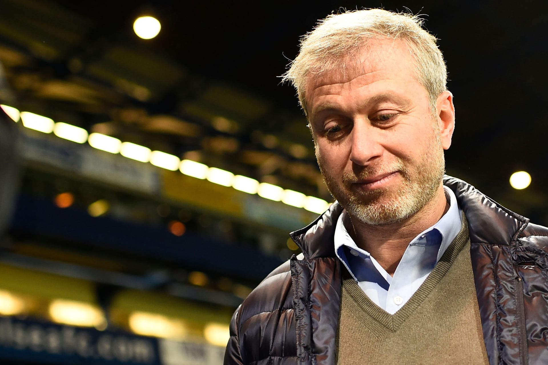 Roman Abramovich (Archivbild): Der ehemalige Besitzer des FC Chelsea hat fast sein halbes Vermögen verloren.