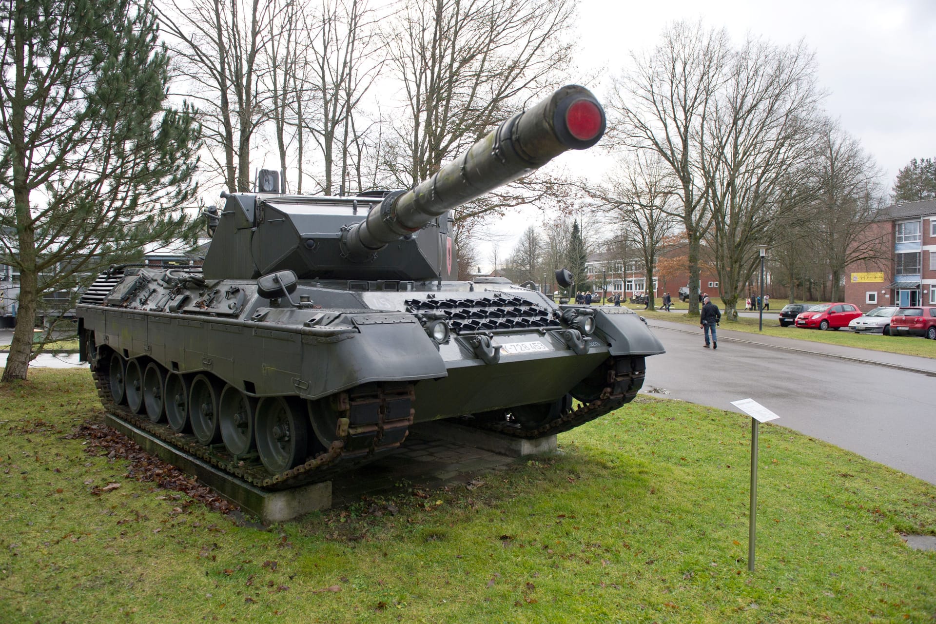 Ein ausgestellter Kampfpanzer vom Typ Leopard 1: Die Bundesregierung hat eine Exportgenehmigung für Kampfpanzer des Typs Leopard 1 in die Ukraine erteilt.