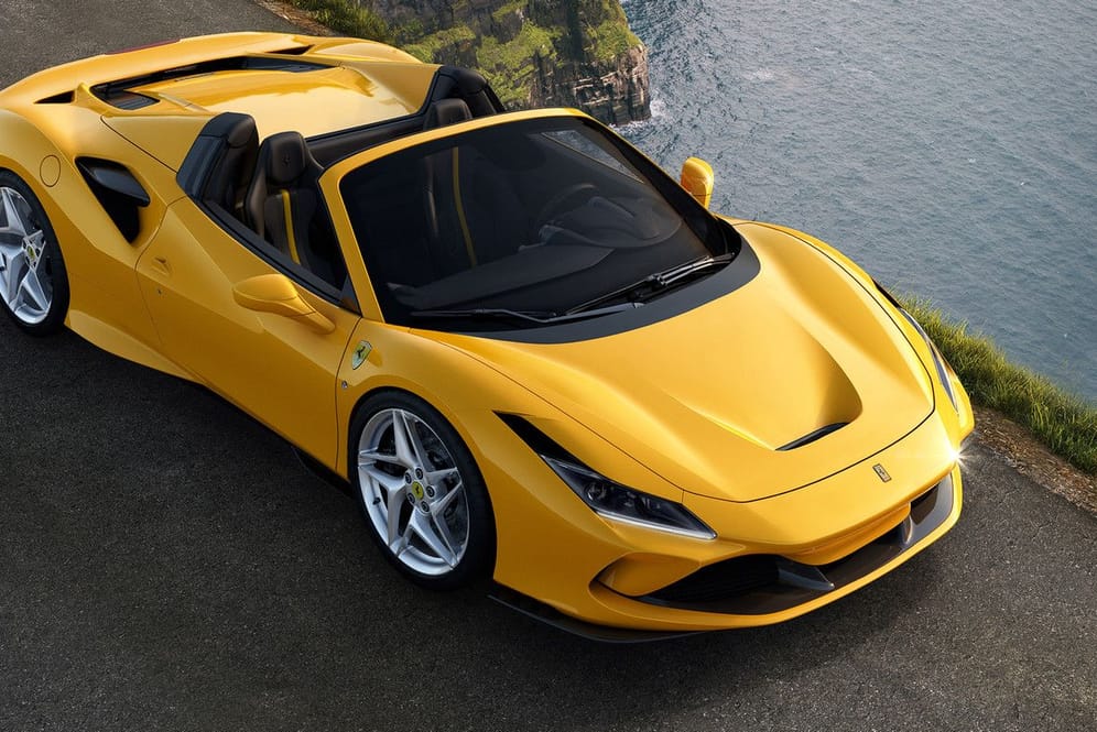 Ferrari F8 Spider: Mit seinem Gewinn könnte der Mann 157 Stück des Luxusrennwagens kaufen.