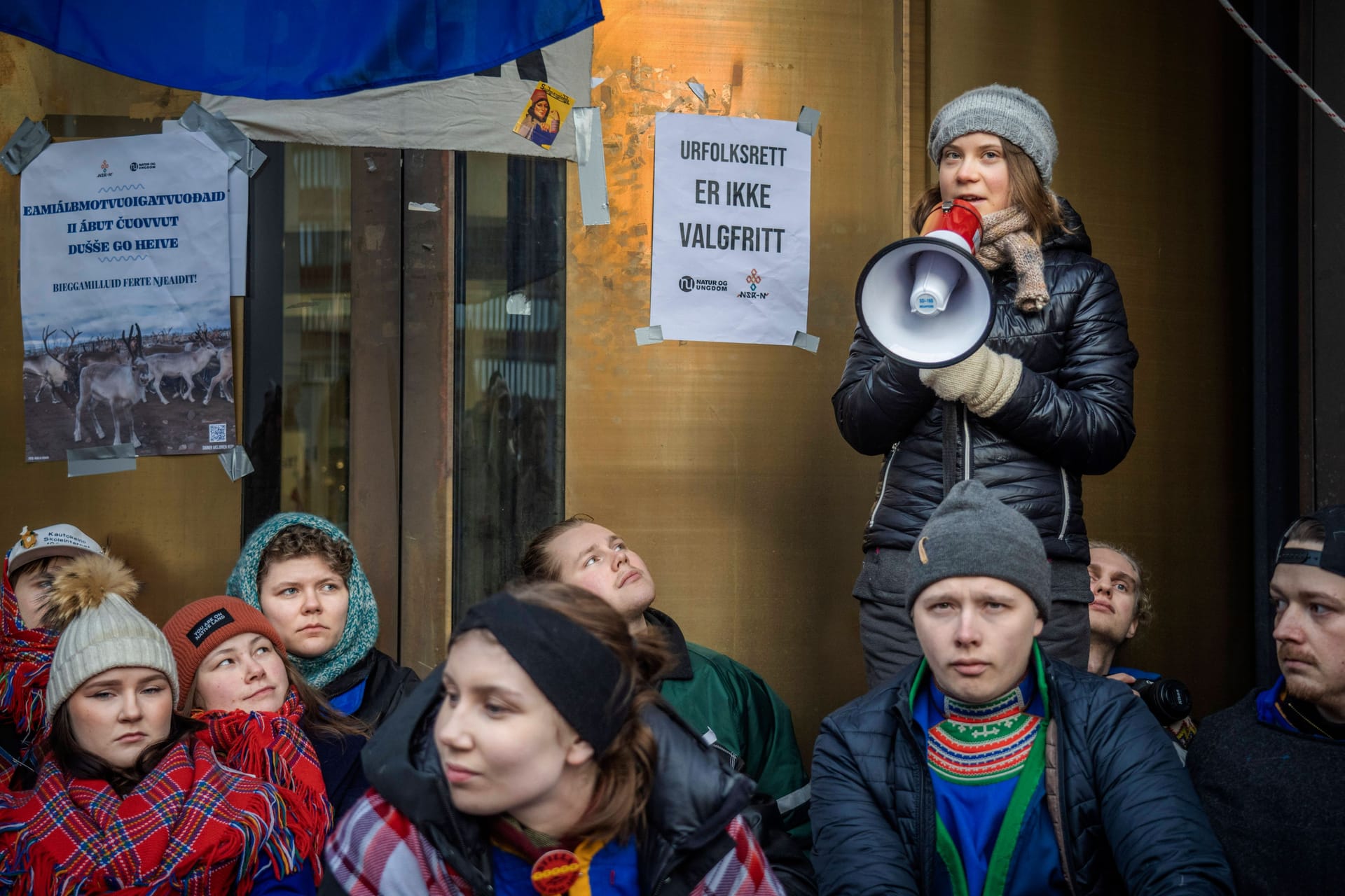 Klimaaktivistin Greta Thunberg bei einer Demonstration in Oslo: Sie will, dass ein Windpark in Norwegen abgerissen wird, weil er die Rechte der indigenen Samen verletzt.