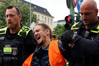 CLIMATE-CHANGE/GERMANY-PROTESTS
