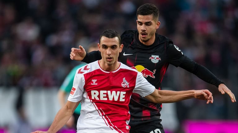 Bester Kölner gegen Leipzig: Ellyes Skhiri lief 13 Kilometer, hier im Zweikampf mit Leipzigs Andre Silva.