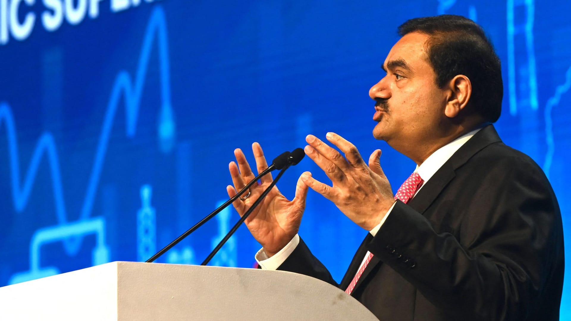 Gautam Adani: Auch nach dem Einbruch seiner Aktien gilt er immer noch als der reichste Mensch Asiens.