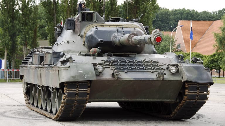 Ein Leopard 1A5 der belgischen Armee: Wie leicht lässt sich ein Kampfpanzer kaufen?