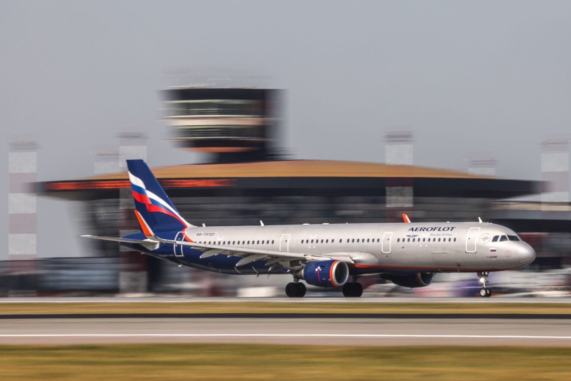 Ein Flugzeug der russischen Airline Aeroflot am Moskauer Flughafen Sheremetjewo (Symbolbild).